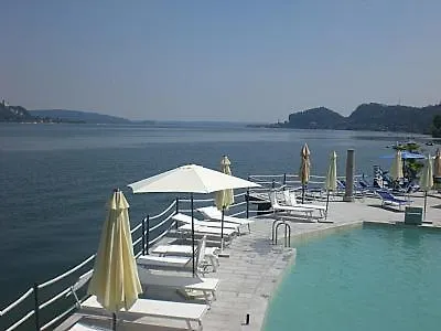 Sleeps 2 Pool Wifi Apartment Meina